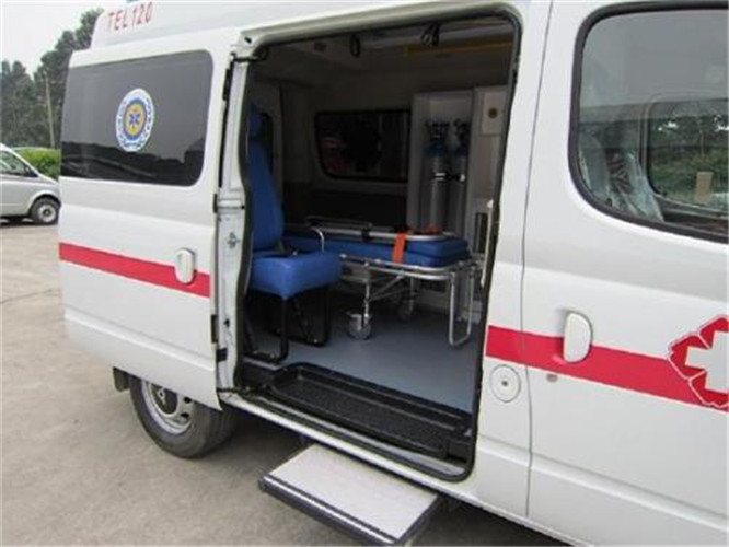 玛纳斯救护车出租服务案例7