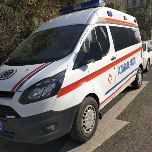 玛纳斯品质救护车出租,为您的健康出行负责